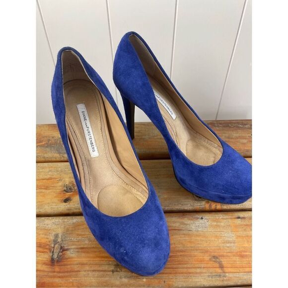 Diane Von Furstenberg Womens Blue Renee‎ Suede Pumps Size 7.5 $298.00 - Picture 2 of 10
